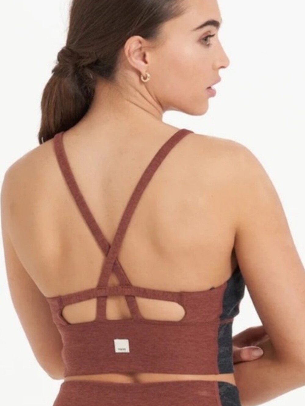 NWOT- Vuori Women’s Rust Crossback Sports Bra